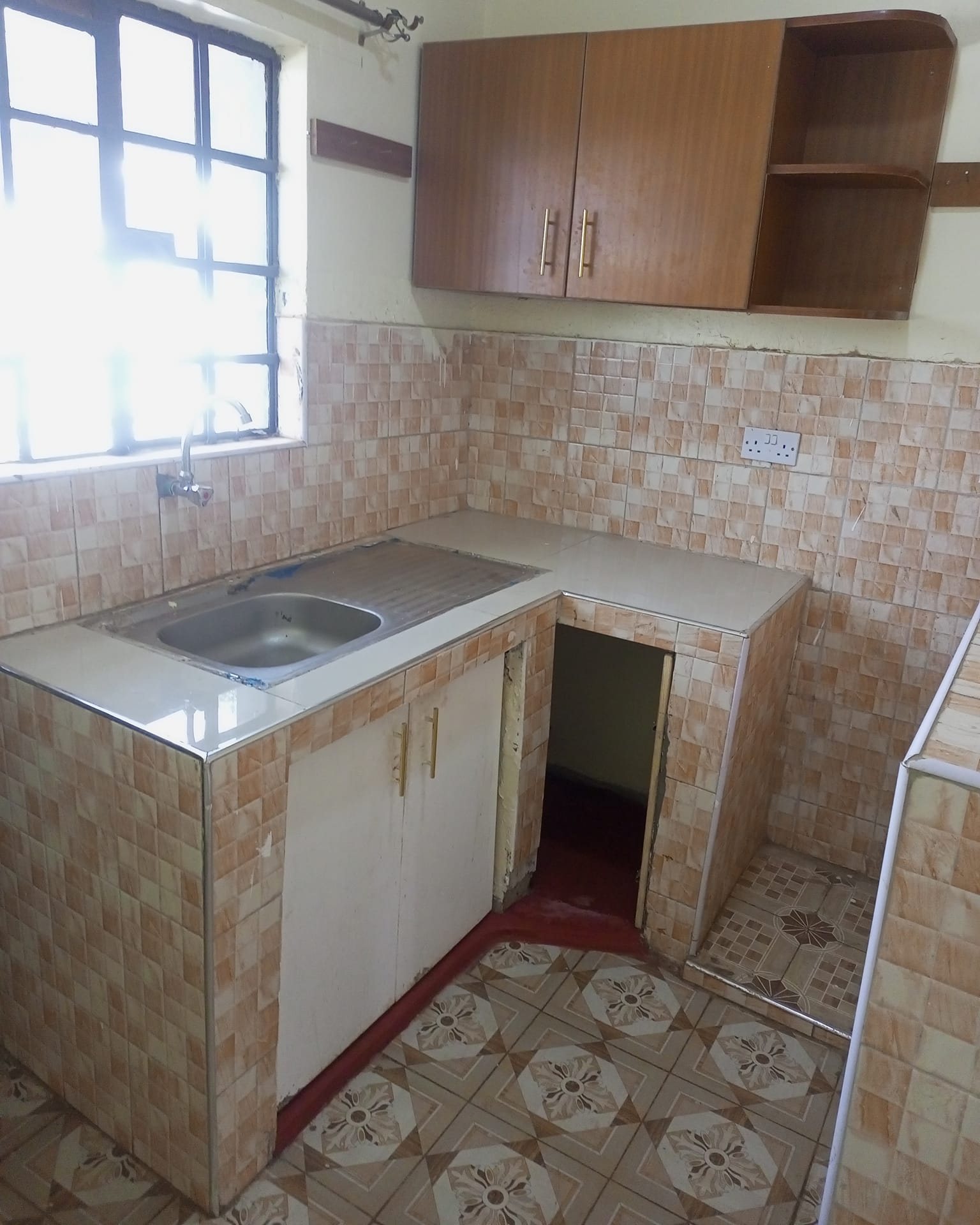1 Bedroom Bungalow for Rent in Sigona with Spacious Rooms at 10K