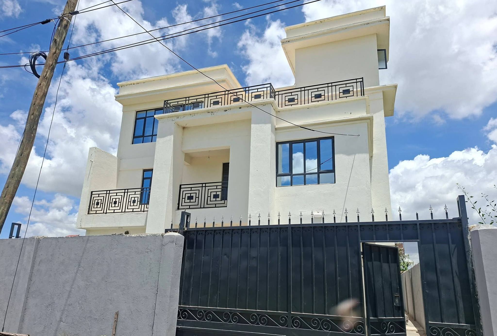 5 Bedroom Townhouse for Rent in Syokimau All En-Suite Near Mombasa Road 80K