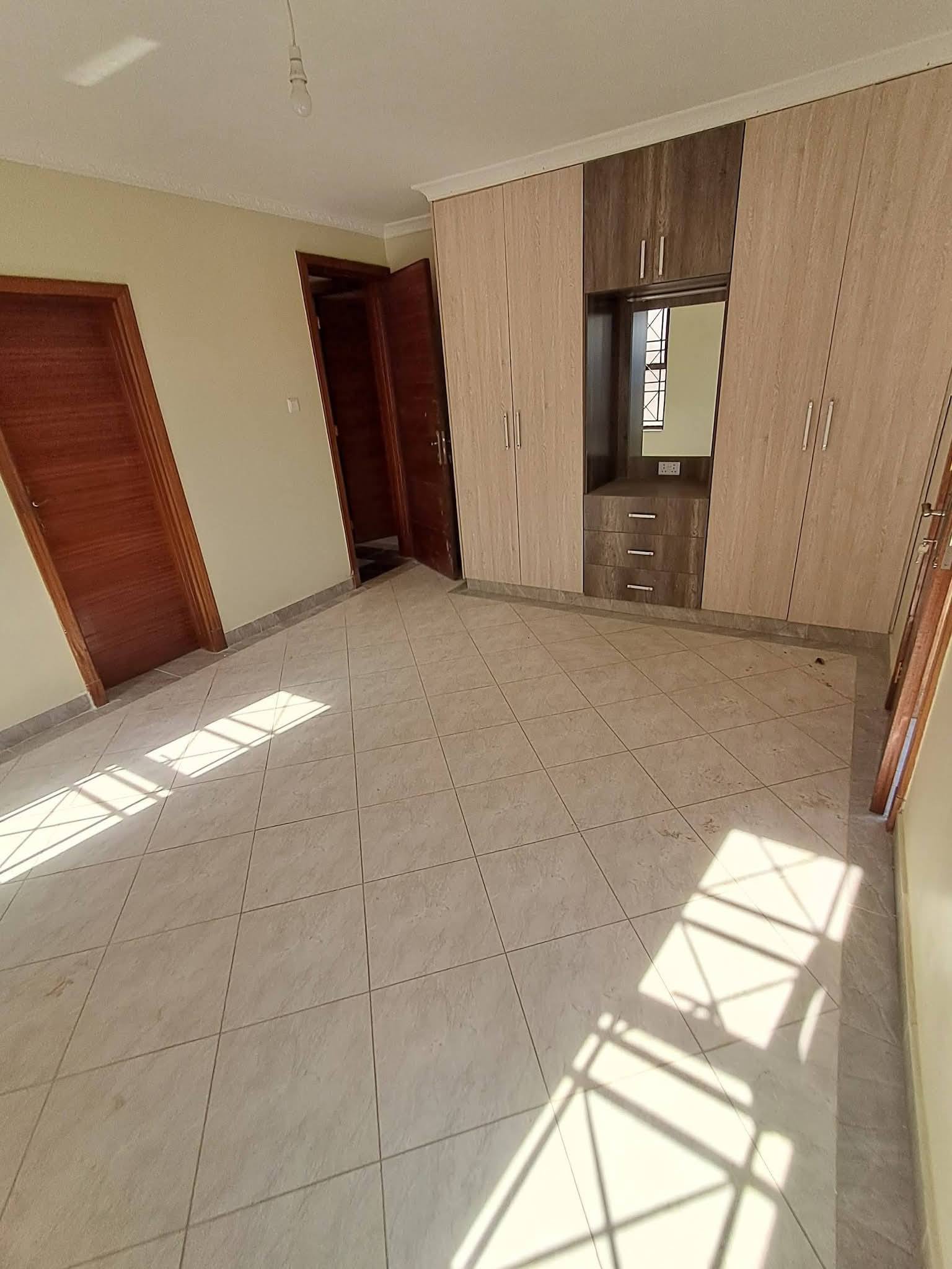 5 Bedroom Maisonette for Rent in Syokimau Near Gateway Mall 100K