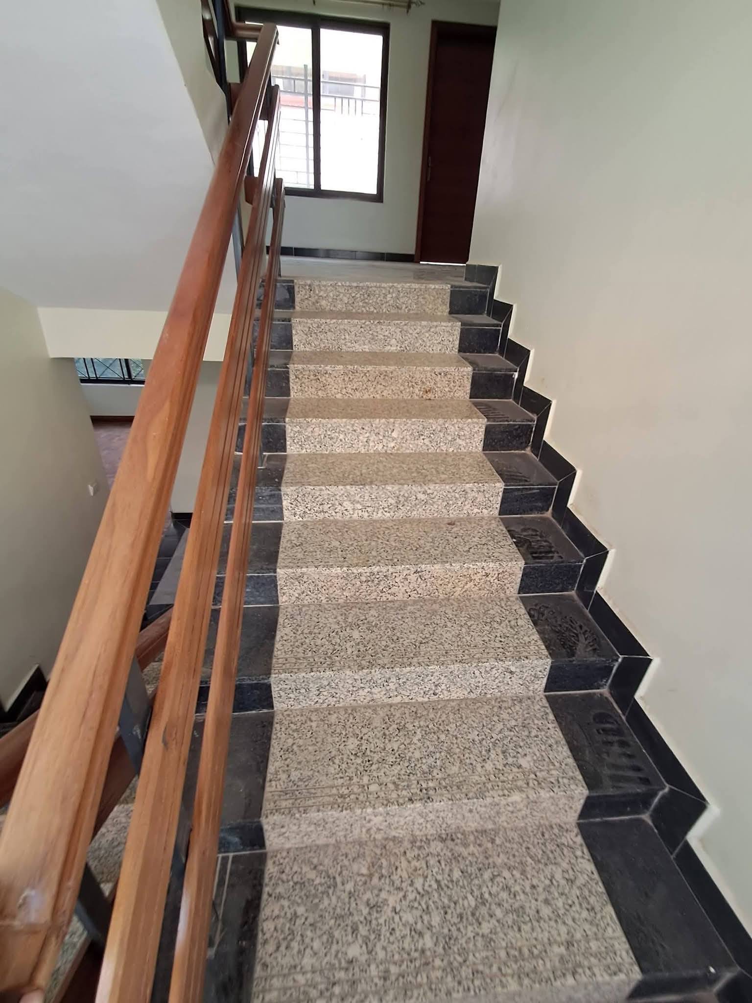5 Bedroom Maisonette for Rent in Syokimau Near Gateway Mall 100K