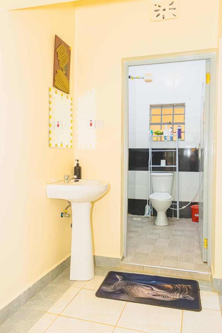 Spacious 1 Bedroom Bnb in Nanyuki close to malls, restaurants & supermarkets