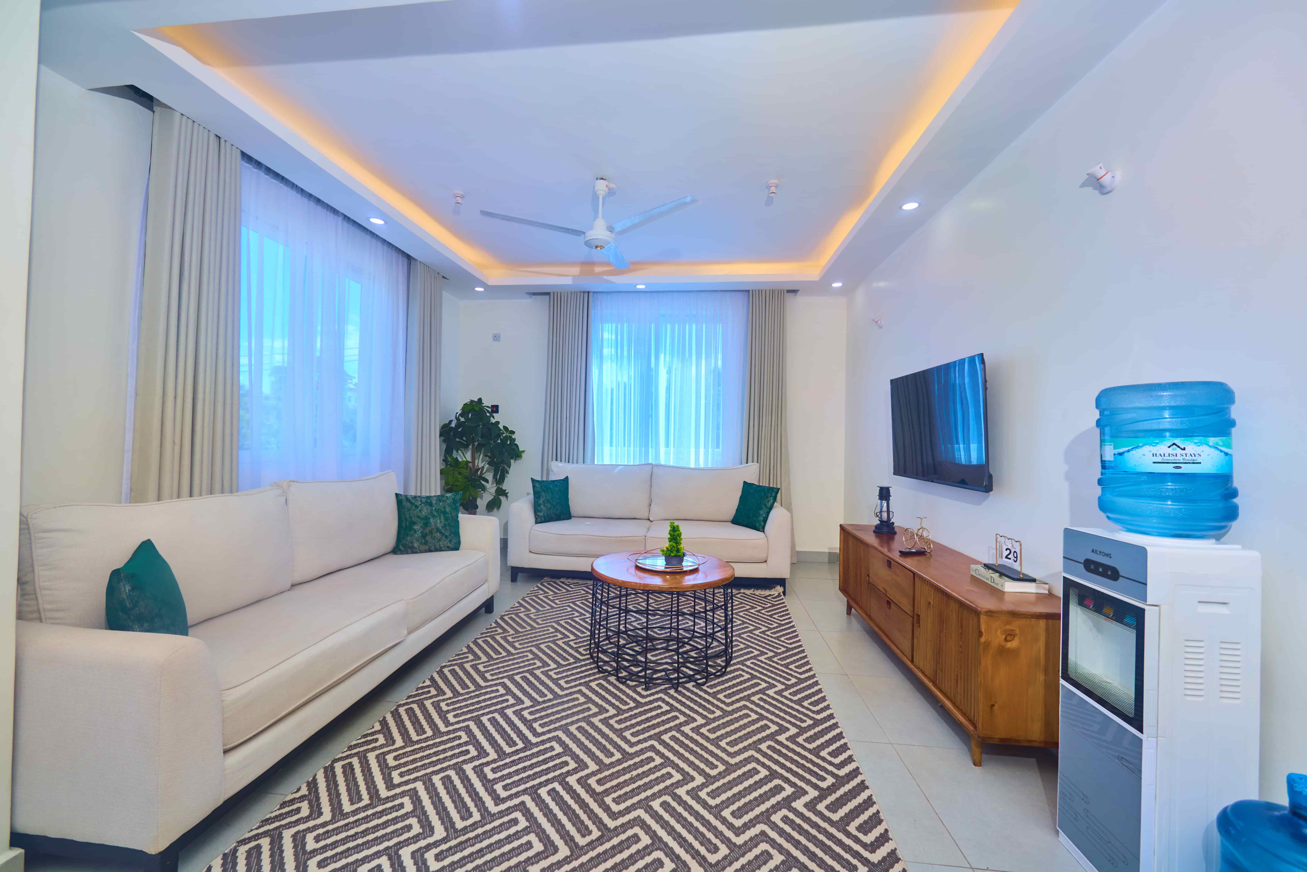 2 Bedroom BnB Apartment in Diani with Pool Seaview AC 12K/Night