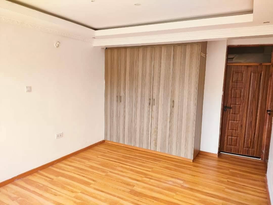 3 Bedroom Duplex for Rent in Thindigua with DSQ Pool Parking 80K